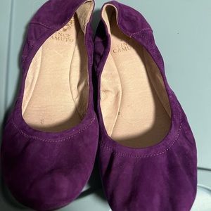 Vince Camuto ballet flats